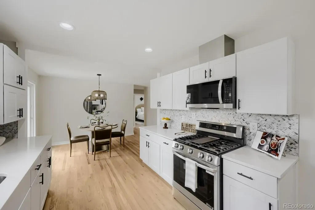 2764 S Raleigh Street Denver CO 80236