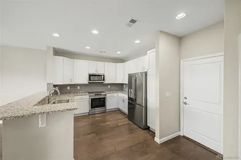 1791 S Buchanan Circle Aurora CO 80018