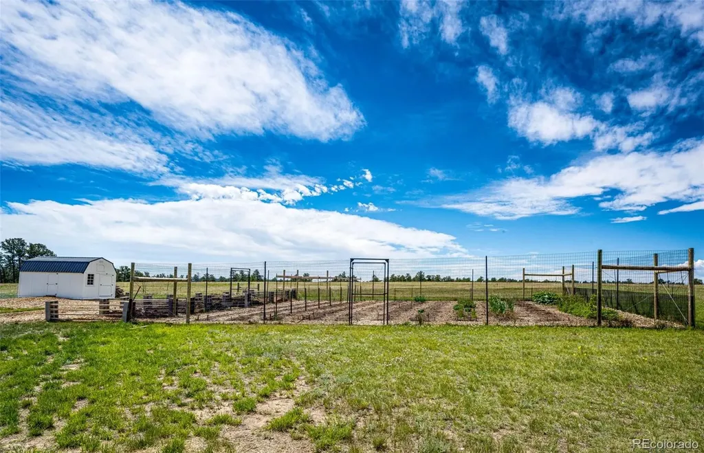 6206 County Road 102 Elbert CO 80106