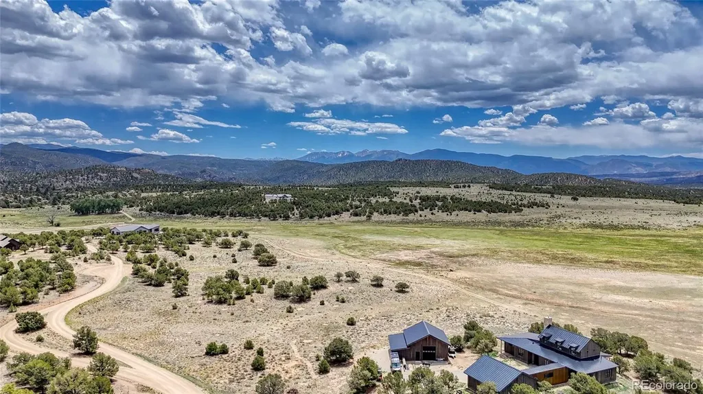 10119 Rawhide Creek Road Nathrop CO 81236