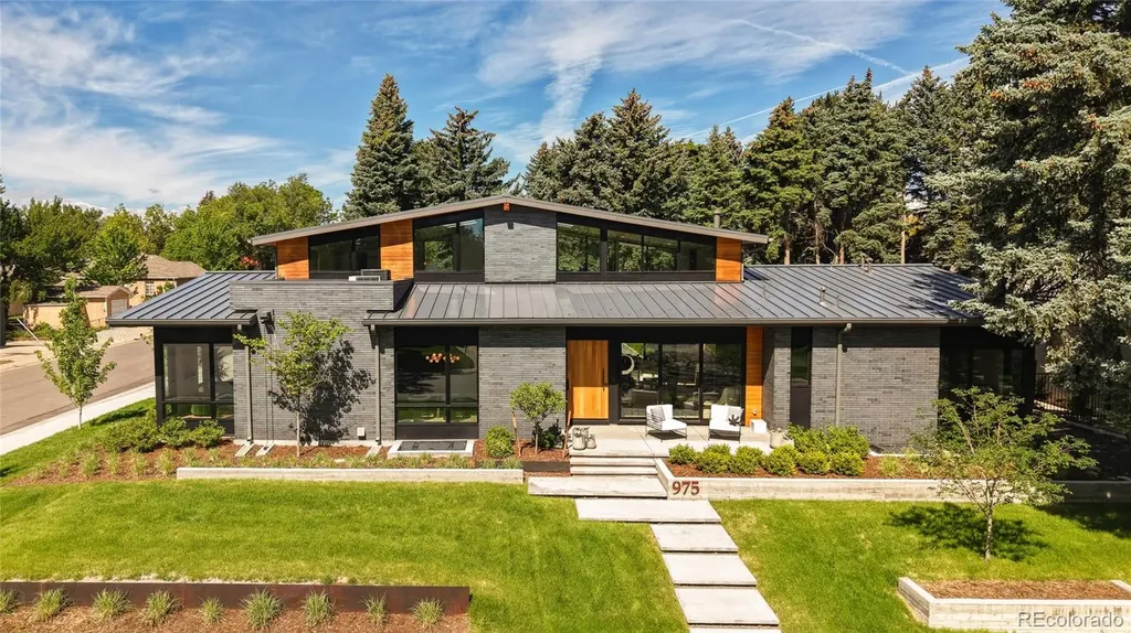 975 S Monroe Street Denver CO 80209