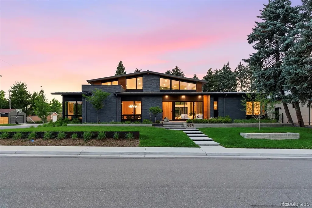 975 S Monroe Street Denver CO 80209