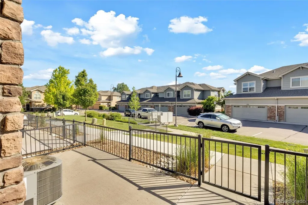 1756 S Buchanan Circle Aurora CO 80018