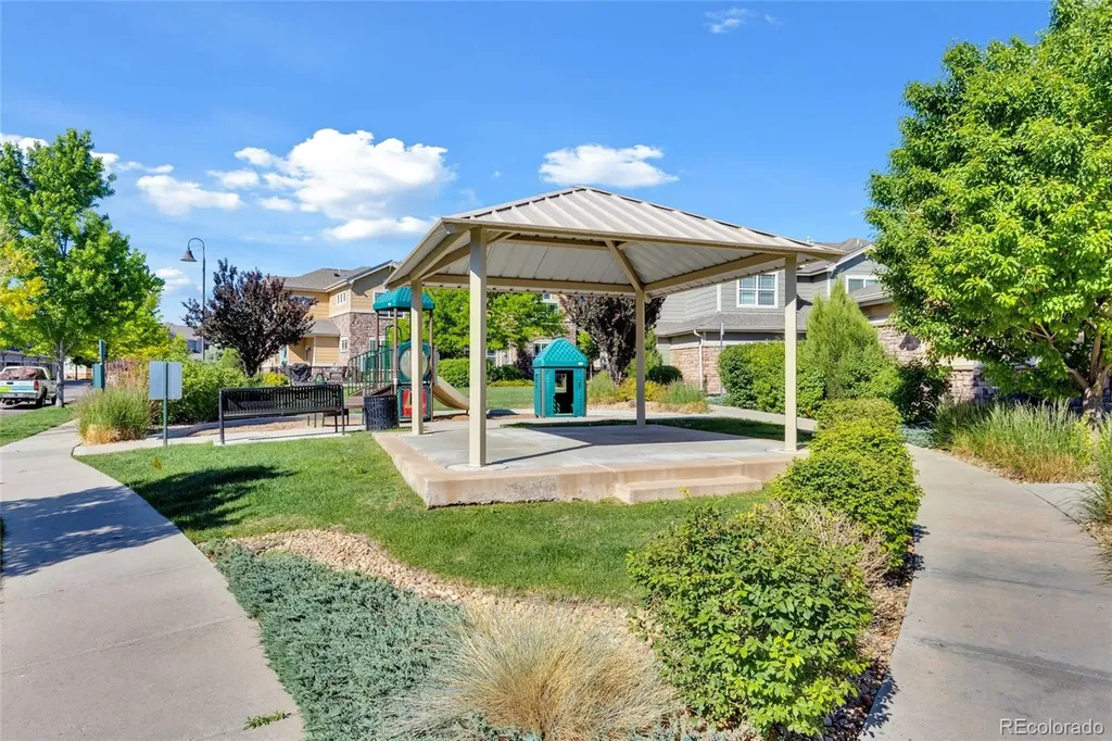 1756 S Buchanan Circle Aurora CO 80018