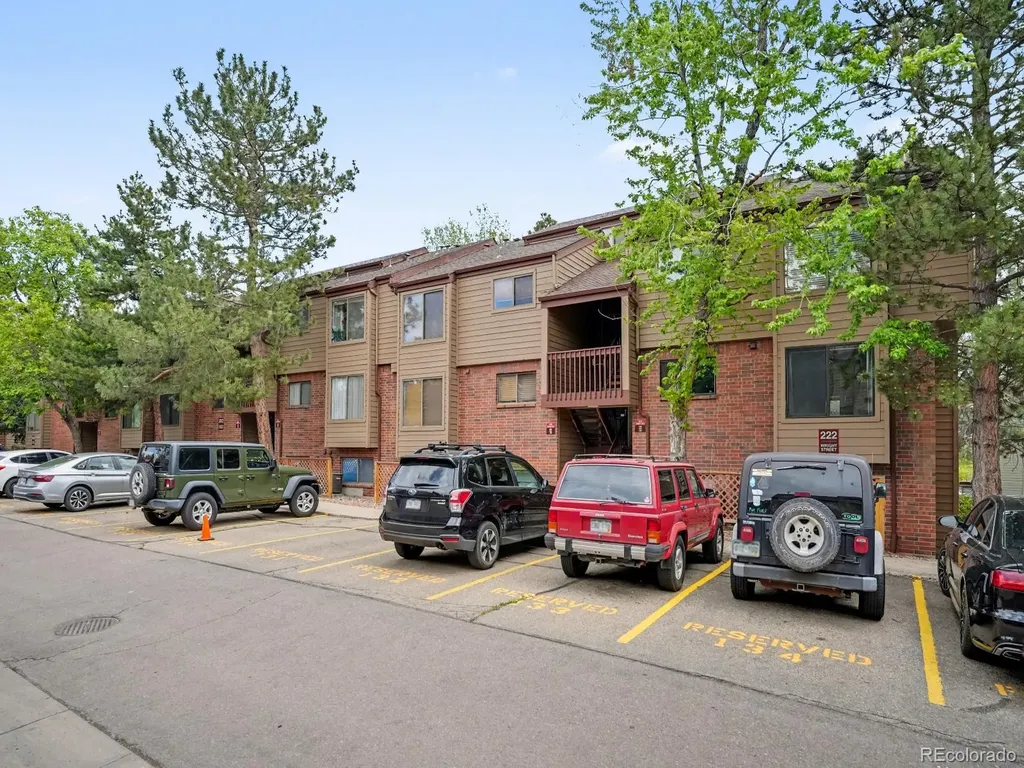 222 Wright Street Lakewood CO 80228