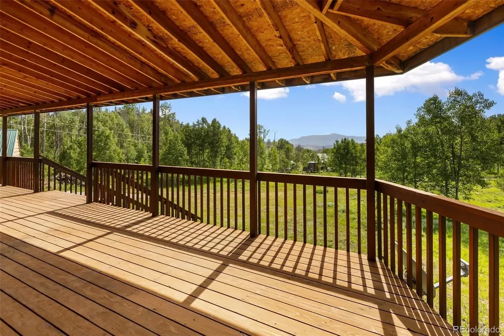 133 Vail Drive Florissant CO 80816