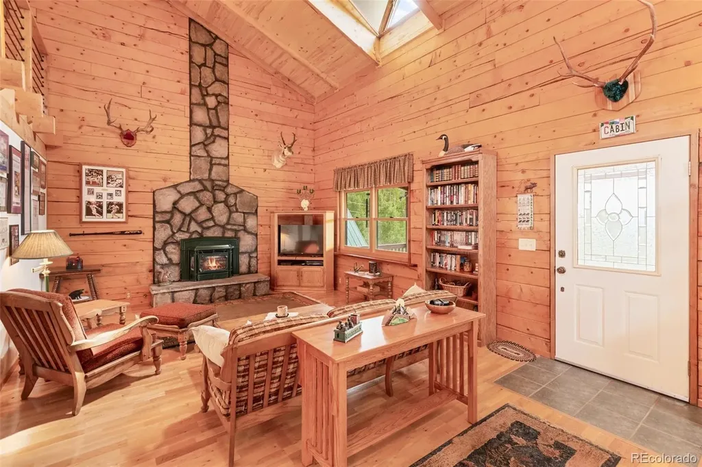 133 Vail Drive Florissant CO 80816