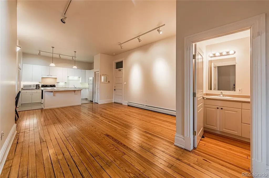 401-407 N Commercial Street Trinidad CO 81082