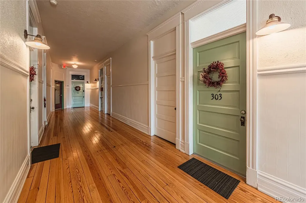 401-407 N Commercial Street Trinidad CO 81082