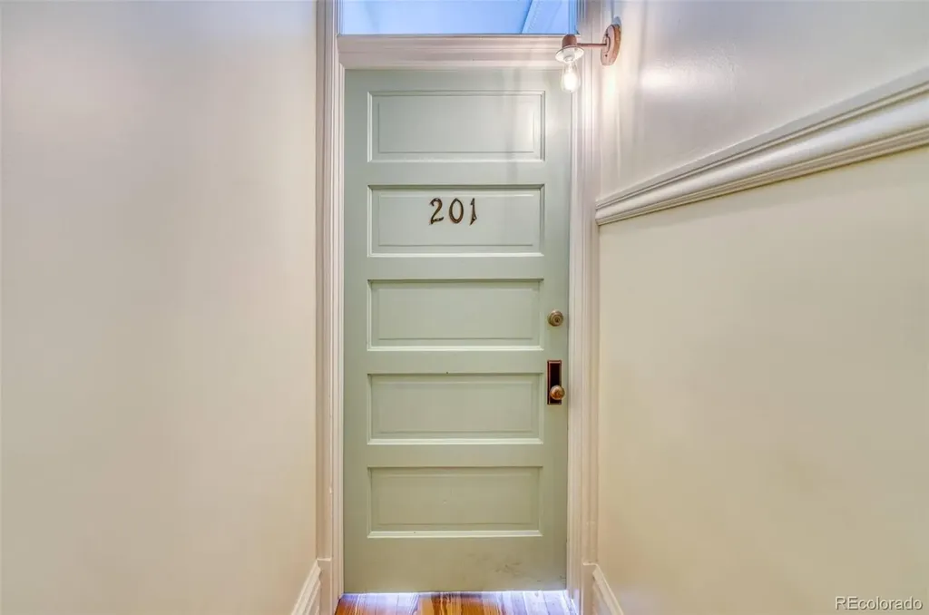 401-407 N Commercial Street Trinidad CO 81082