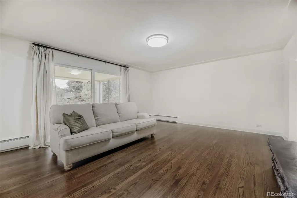 3843 S Elm Street Denver CO 80237
