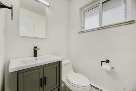 3843 S Elm Street Denver CO 80237