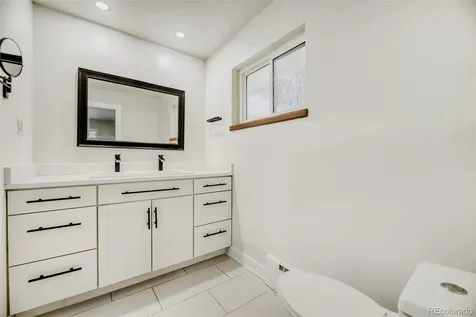 3843 S Elm Street Denver CO 80237