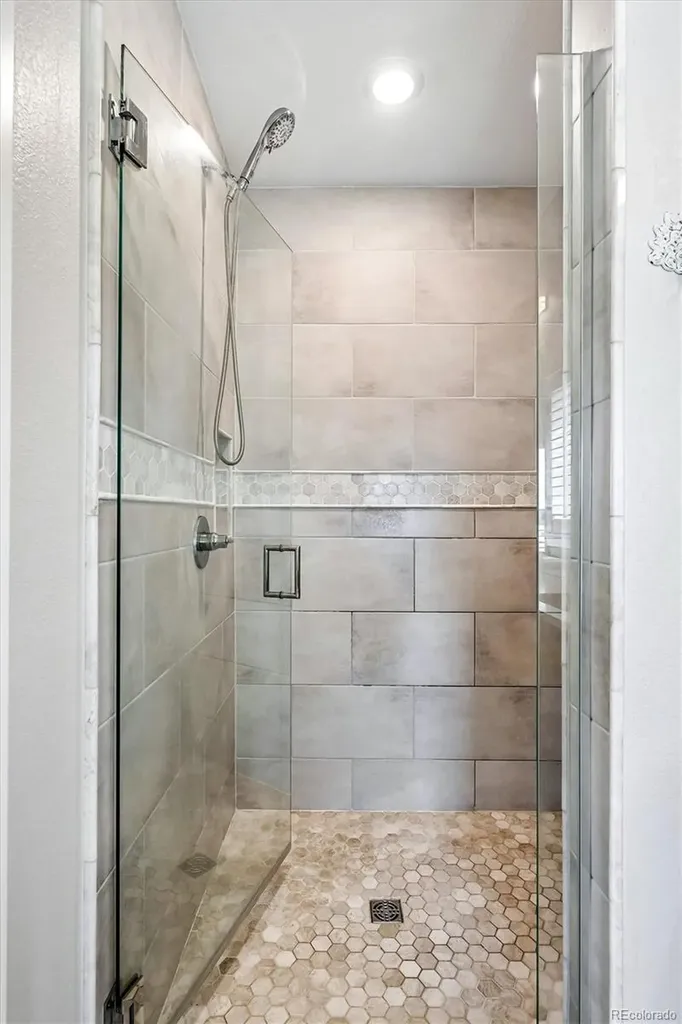 4885 S Monaco Street Denver CO 80237