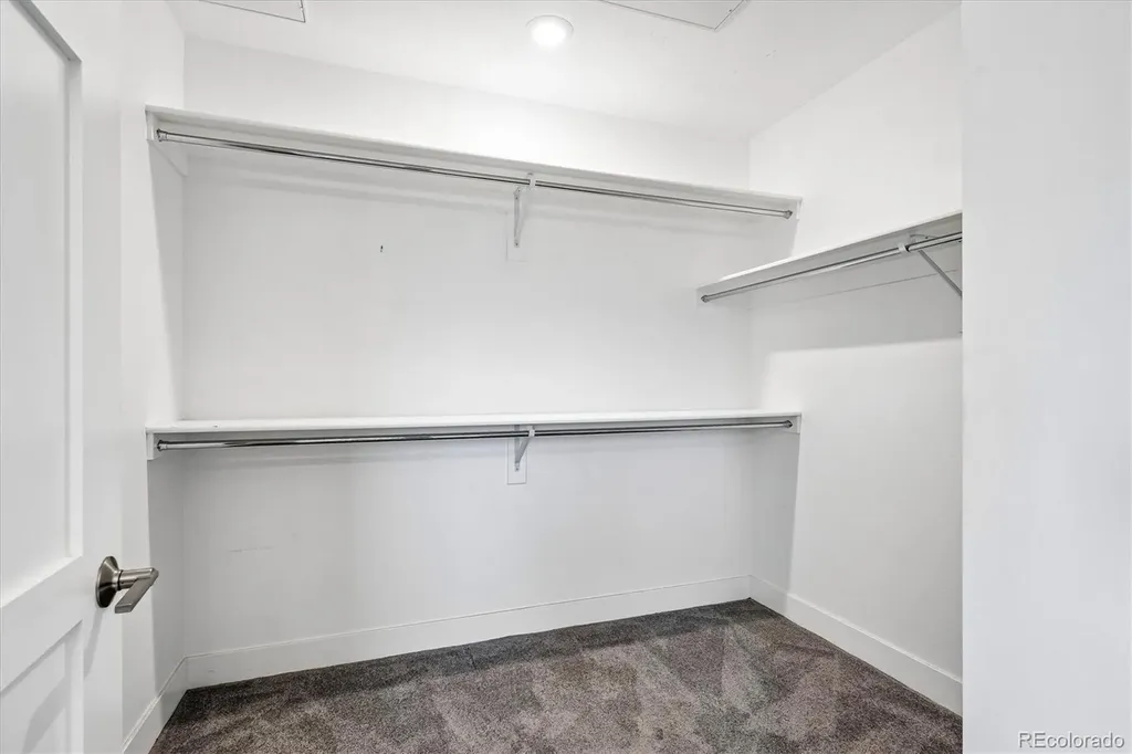 4885 S Monaco Street Denver CO 80237
