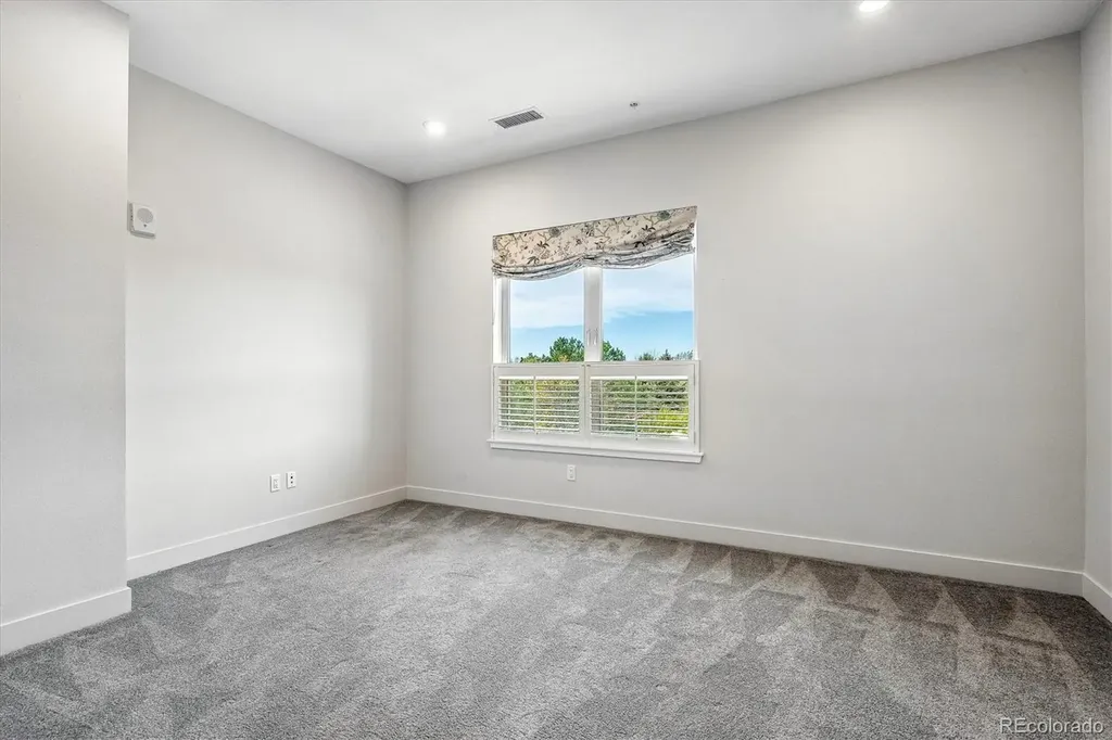 4885 S Monaco Street Denver CO 80237