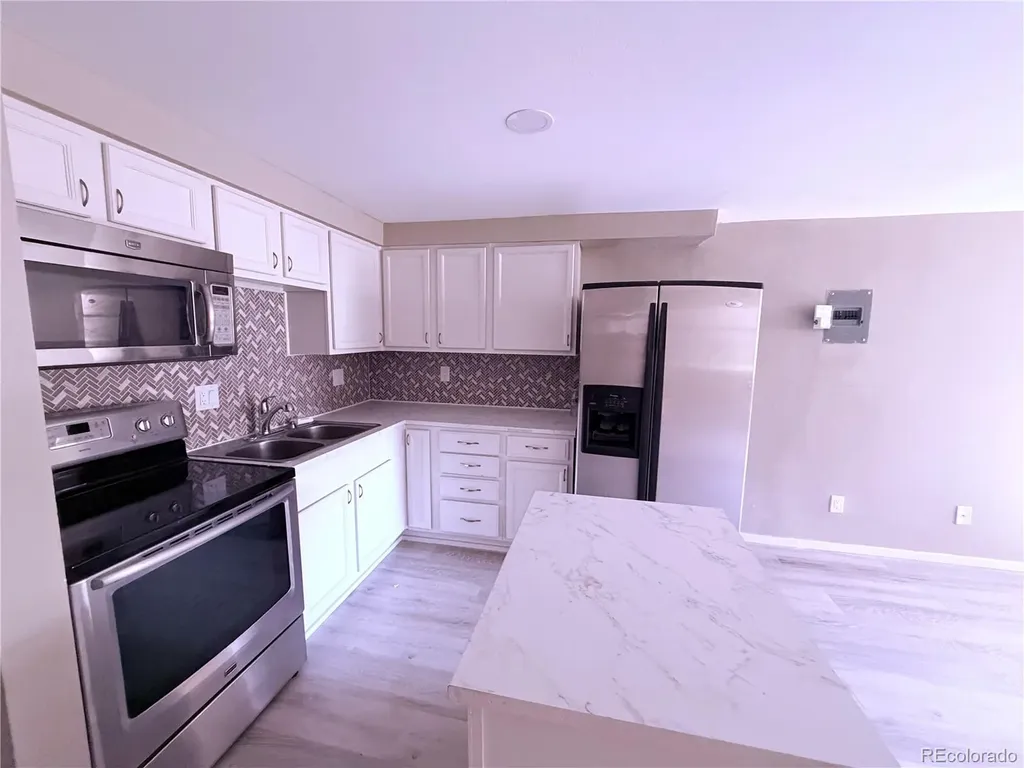 8828 E Florida Avenue Denver CO 80247