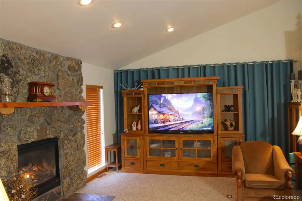 2916 Campfire Road Hartsel CO 80449