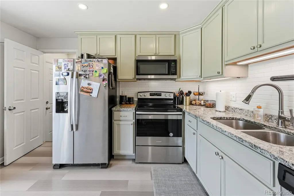 13611 E Nevada Place Aurora CO 80012