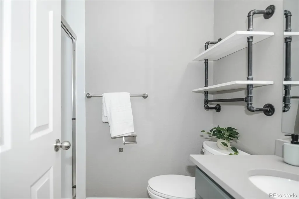 18131 E Arizona Avenue Aurora CO 80017