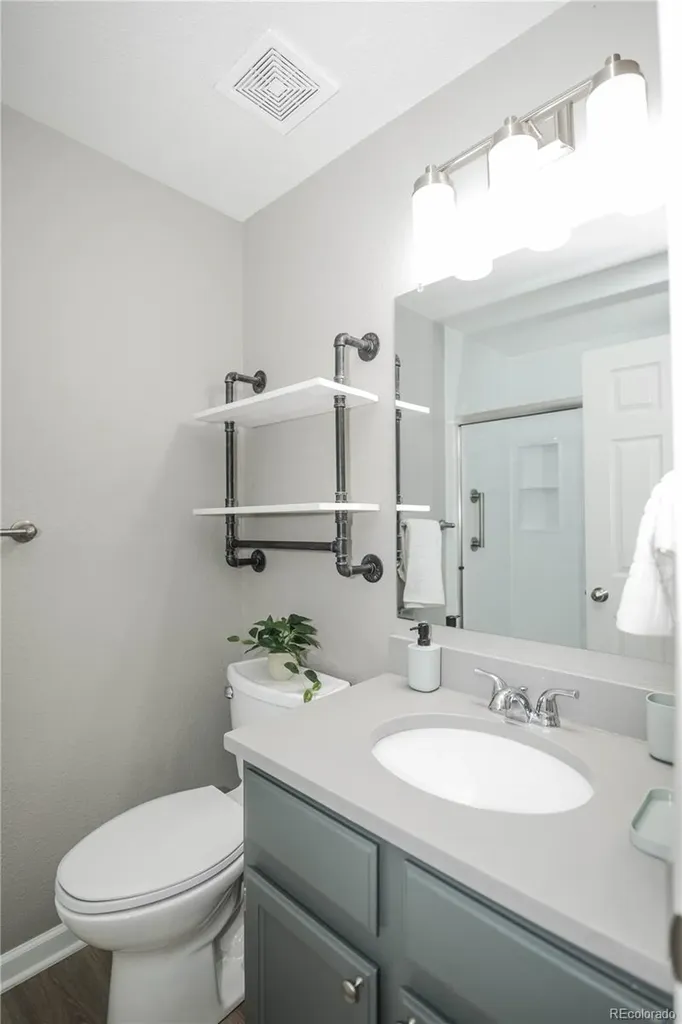 18131 E Arizona Avenue Aurora CO 80017