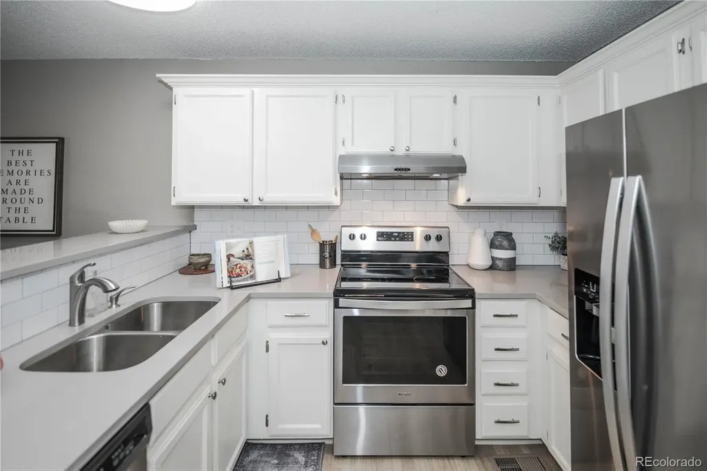 18131 E Arizona Avenue Aurora CO 80017