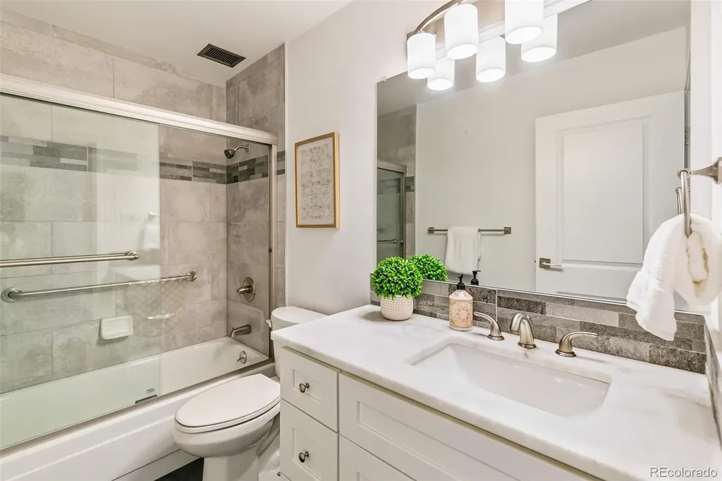 690 S Alton Way Denver CO 80247