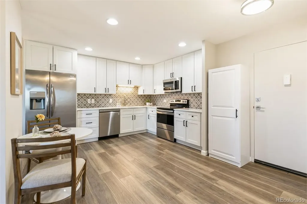 690 S Alton Way Denver CO 80247