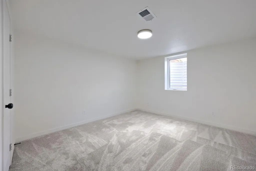 6152 W 68th Avenue Arvada CO 80003
