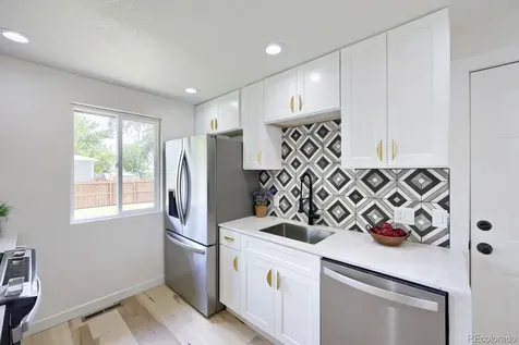 6152 W 68th Avenue Arvada CO 80003