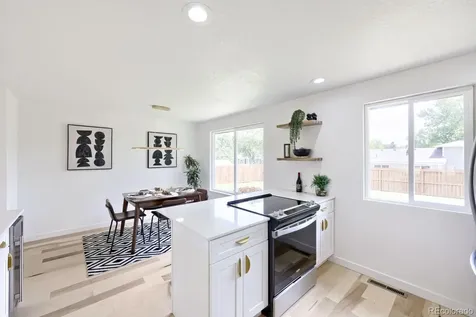6152 W 68th Avenue Arvada CO 80003