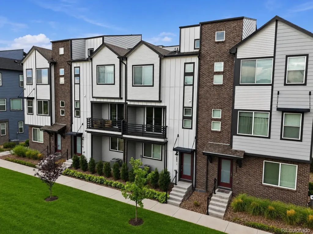 5685 Vivian Street Arvada CO 80002