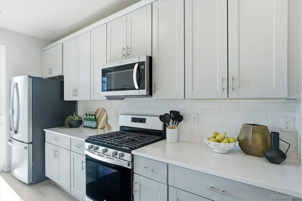 5685 Vivian Street Arvada CO 80002