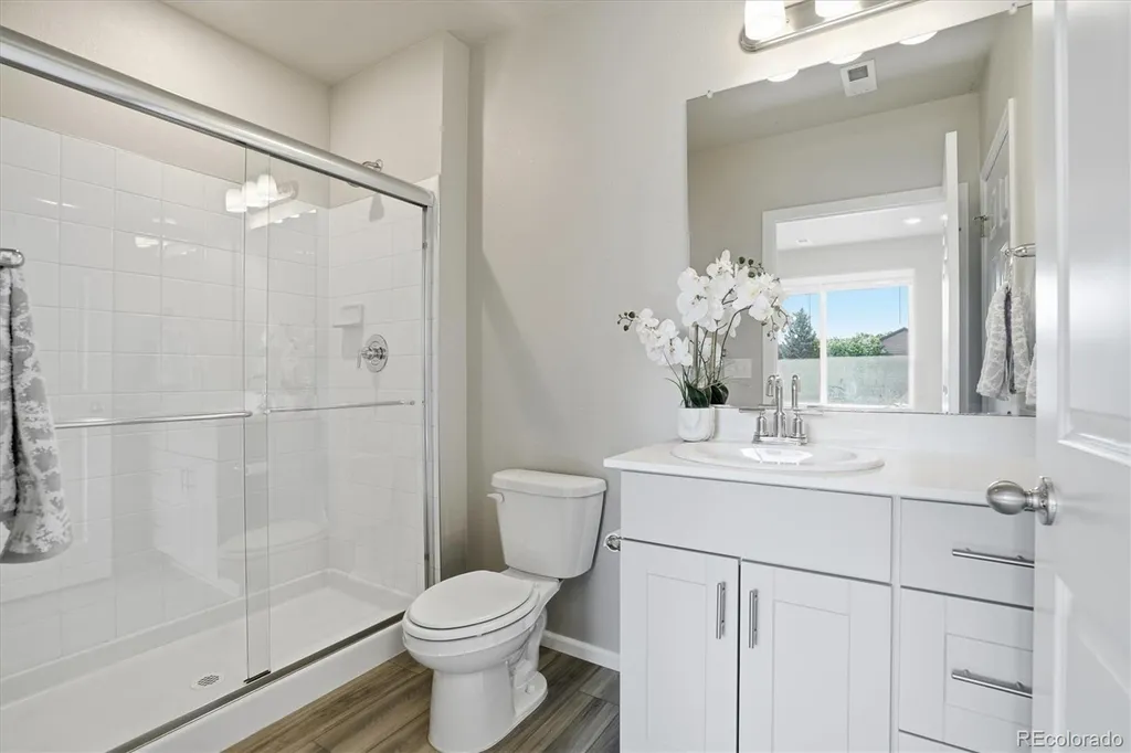 5685 Vivian Street Arvada CO 80002