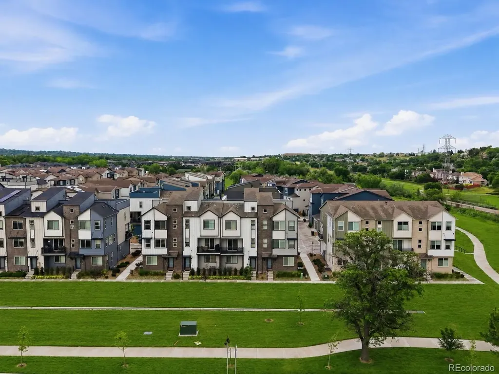 5685 Vivian Street Arvada CO 80002