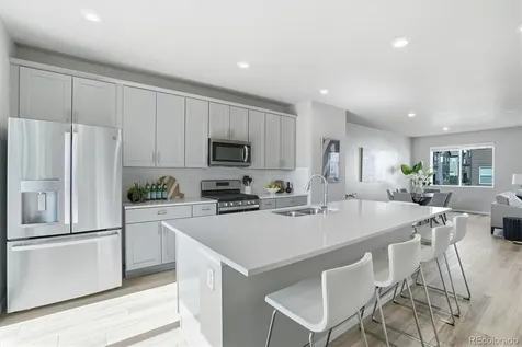 5685 Vivian Street Arvada CO 80002