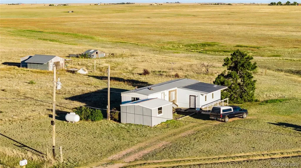 36565 Hanisch Road Calhan CO 80808