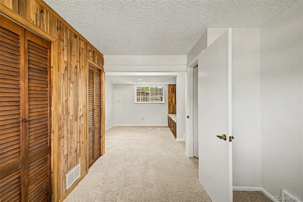 1509 S Vivian Street Longmont CO 80501