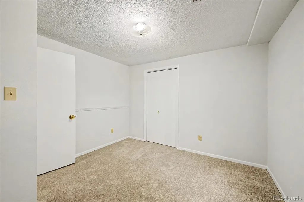 1509 S Vivian Street Longmont CO 80501