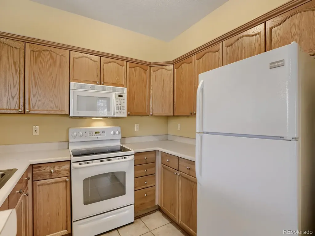 4045 S Crystal Circle Aurora CO 80014