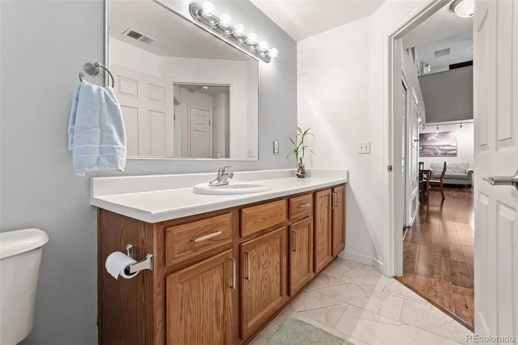 18611 E Water Drive Aurora CO 80013