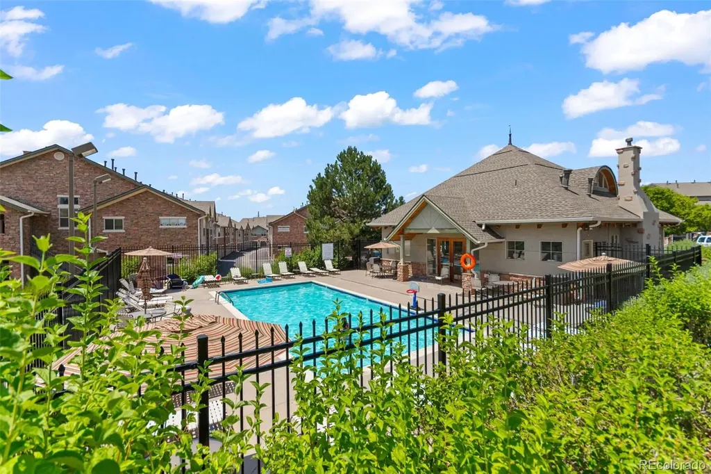 18611 E Water Drive Aurora CO 80013