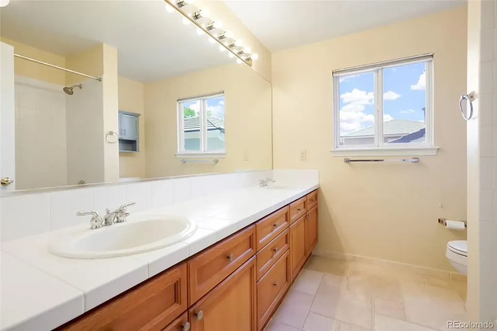 10473 Grizzly Gulch Highlands Ranch CO 80129