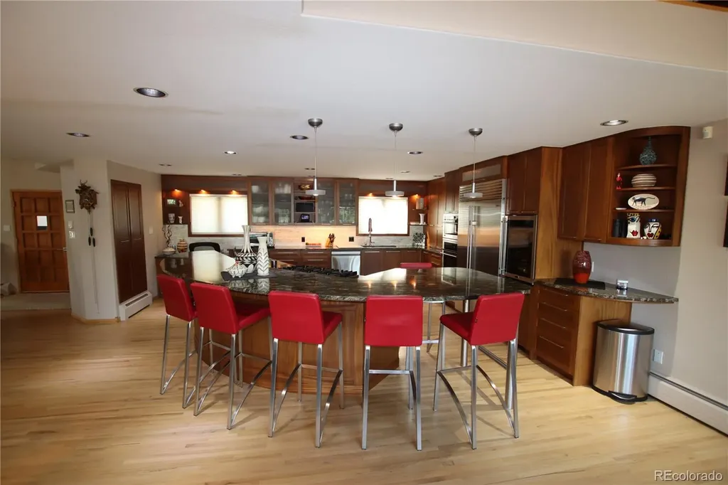 2640 S Wolff Way Denver CO 80219