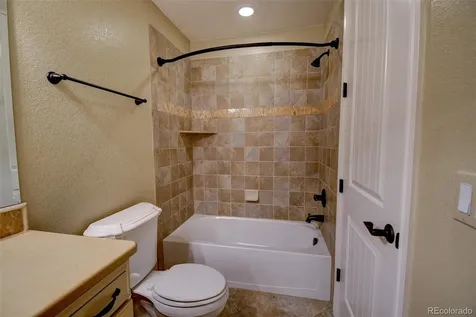 9339 Viaggio Way Highlands Ranch CO 80126