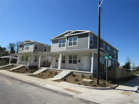 2371 N Elmira Street Aurora CO 80010