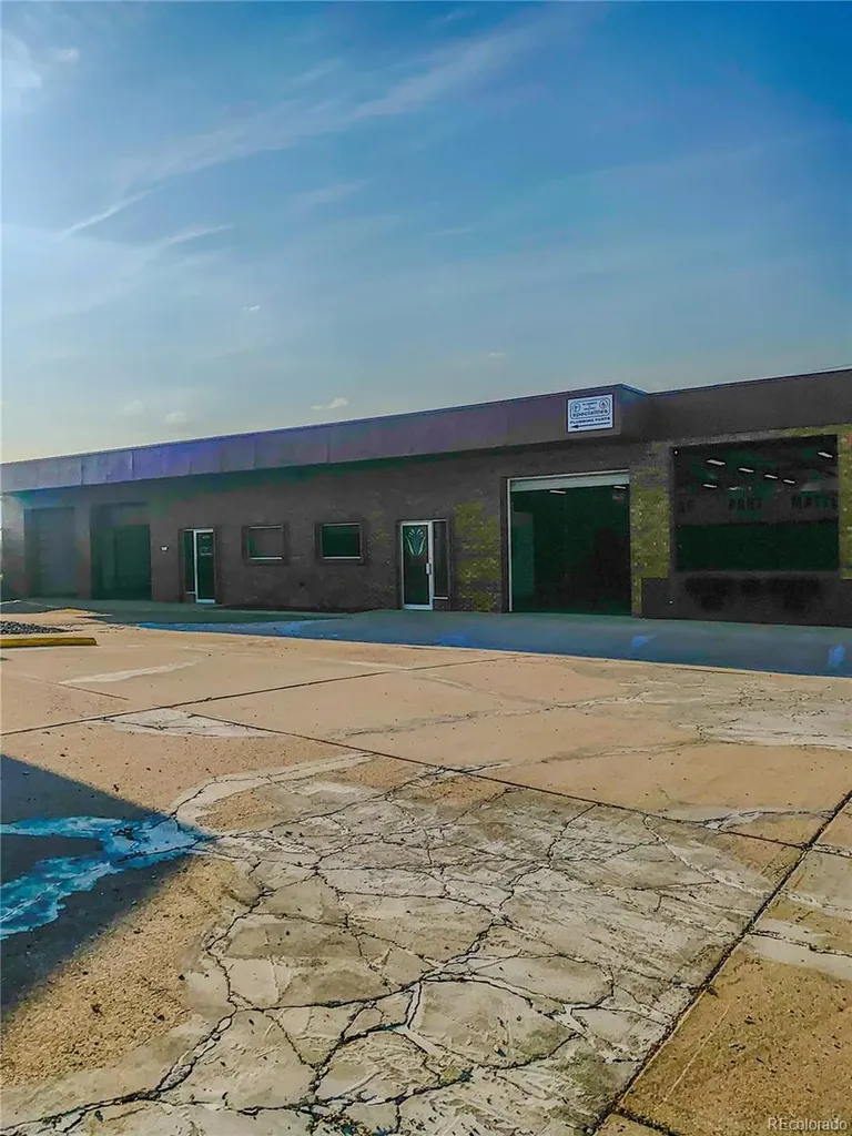 6025 W Mississippi Avenue Lakewood CO 80226