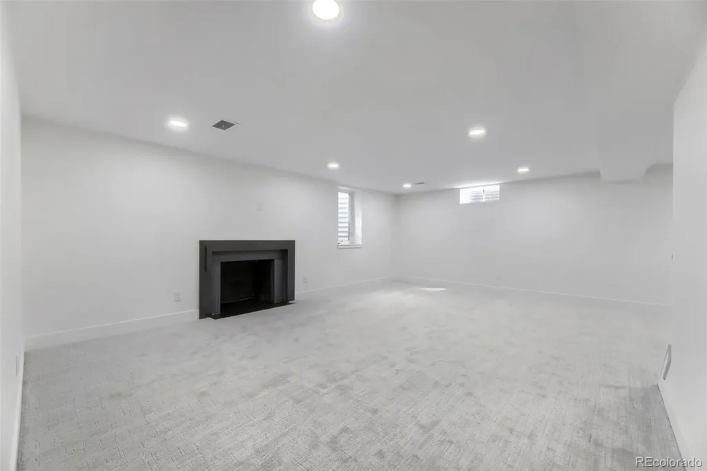 6101 E 3rd Avenue Denver CO 80220