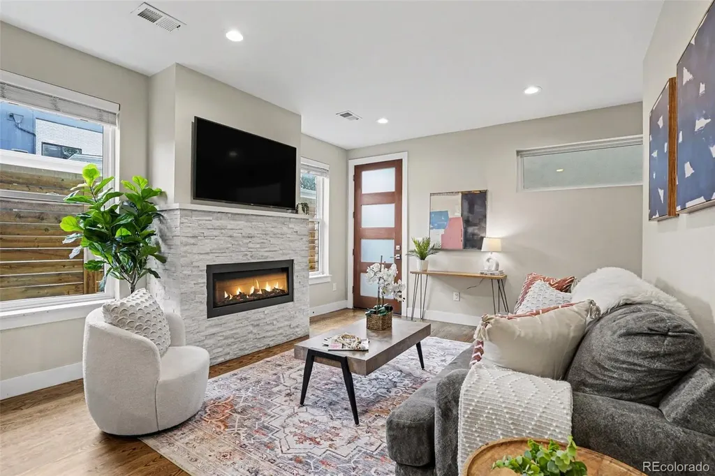 527 Josephine Street Denver CO 80206