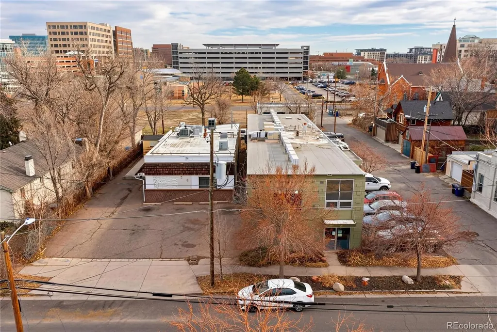 536, 520 Cherokee Denver CO 80204
